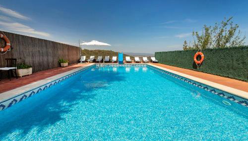 21 Sleeps Private Pool Villa & BBQ Near Barcelona - Foto 1