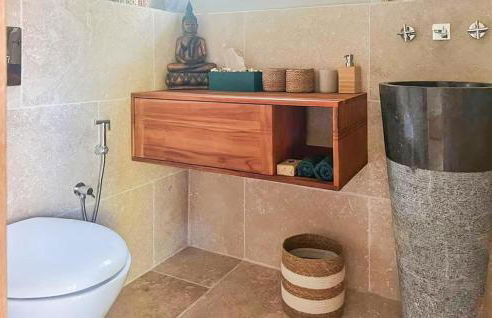 Très Beau Gîte Piscine - Spa - Foto 19