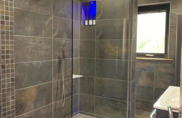 Tresillian Lodge Waterfront, Forest, Hot tub,Sauna - Foto 47