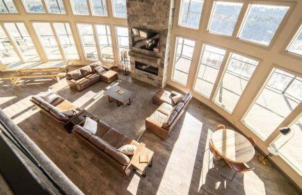 East Cabin- Yellowstone Family Retreat- Sled Hill - Foto 26