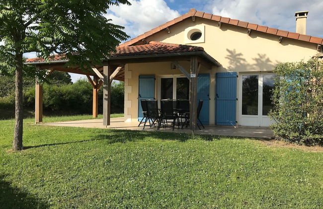 Amazing Holiday Home in Les Forges With Terrace - Photo 80