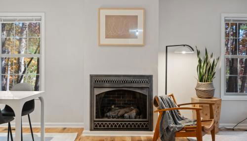 Emerald Cabin W/Hot tub, Firepit, Lake, Skiing - Foto 3