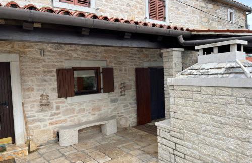 Beautiful stone house in Istria - Photo 54