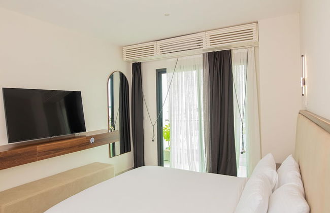 The Six Apparthotel - Foto 25