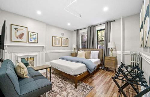 Newly Renovated 2BR w Rare Private Backyard and BBQ - Foto 17