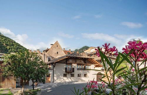 Weingut Schmid Oberrautner Apartment Suites - Foto 1