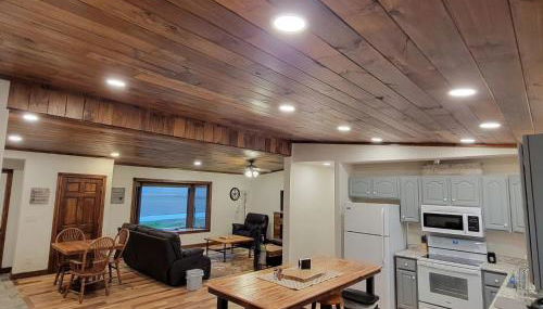 Comfortable Country Home - Photo 2