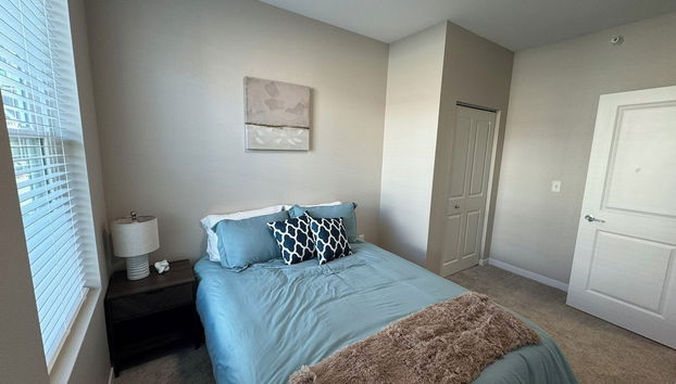 Unwind in Style at Fargo's Hidden Gem! #102 - Foto 2, Quarto