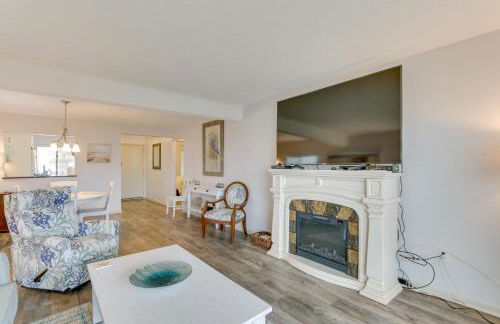 Swim and Relax St Helena Island Gem with Deck! - Foto 5