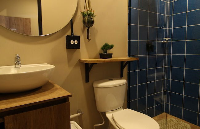 One Living by Roots Rentals - Foto 63