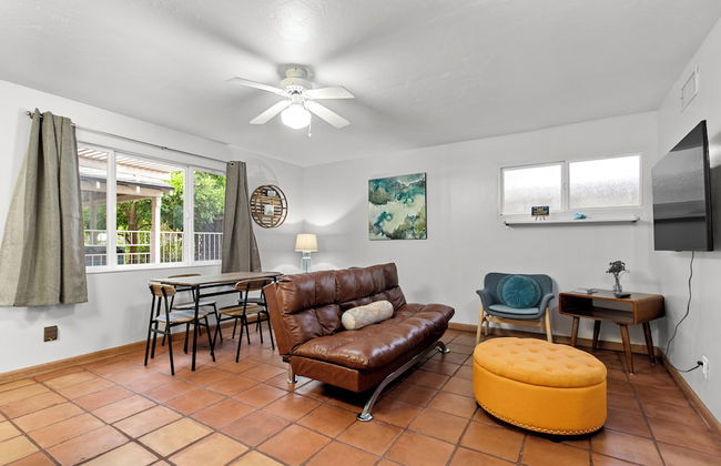 Sunlit Palm Cottage in Uptown Phoenix - Foto 13