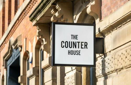 Villa Amalfi 2BR Urban Retreat - Foto 13