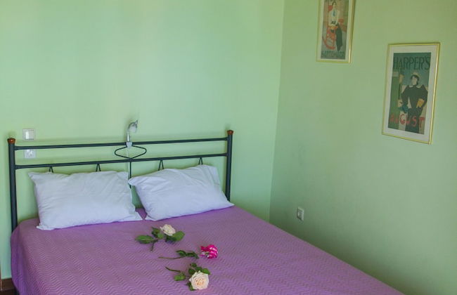 Corinthian Residence - Photo 12