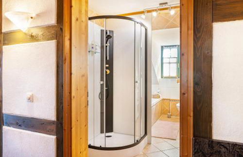 Dachwohnung Im Landhausstil - Foto 20