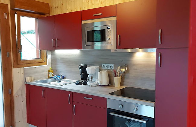 Chalet in Lovely, Rich Forest Setting With a Beautiful View - Photo 25