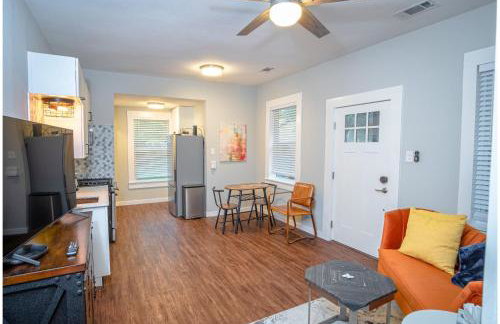 Remodeled Modern 1BR 1BA Apt Near Downtown 5min Pearl - Foto 14