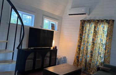 Stylish 1940s Home with Barn Guest House - Foto 20