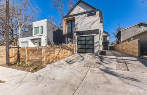 Chic Austin Getaway brand new with rooftop patio - Foto 70