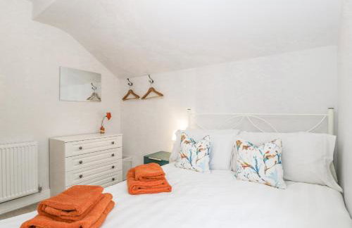 Orchard House - Photo 22