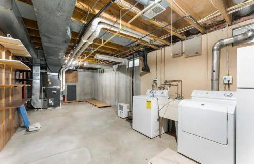 Spacious 6-Bed Luxury Home Near Notre Dame - Foto 48