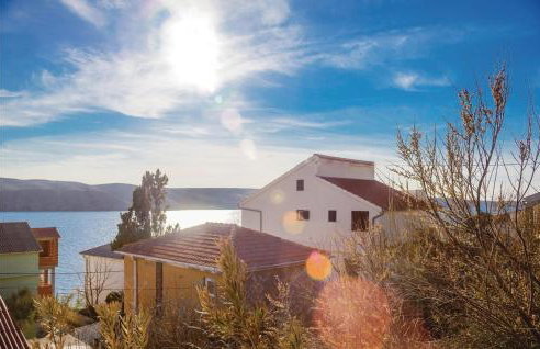 Cozy Apartment In Miskovici With Wifi - Foto 4