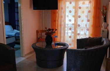 Helen's Seaside Apartment - Foto 33