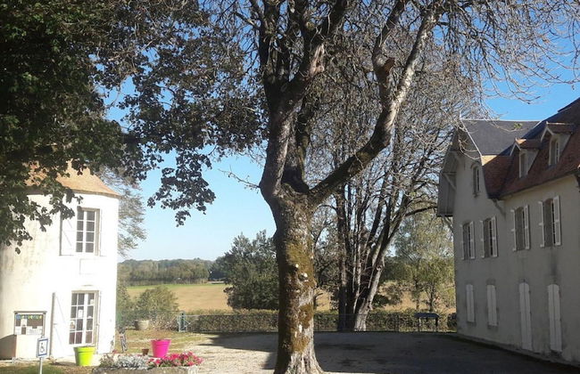 Tasteful Cottage in Sauze-vaussais With Terrace - Foto 13