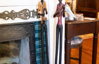 The Dollhouse - 3 Bed, 2 Bath, Walk to Downtown - Foto 42