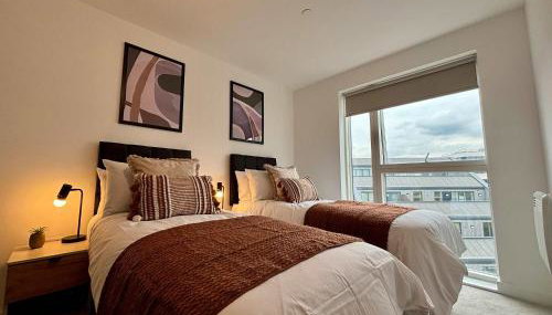 Luxury 2 bed Apt Near Ascot & Windsor - Foto 2