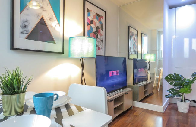 Tudors eSuites Birmingham City Centre Apartments near Gas Street Basin - Photo 7