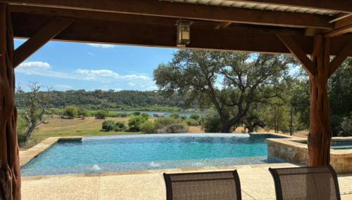 4-Bedroom Spacious Home with Guest House & Pool, Located on 9 Acres of Land - Foto 4