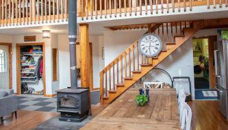 Cheerful 3-bedroom cabin with mountain view - Foto 4