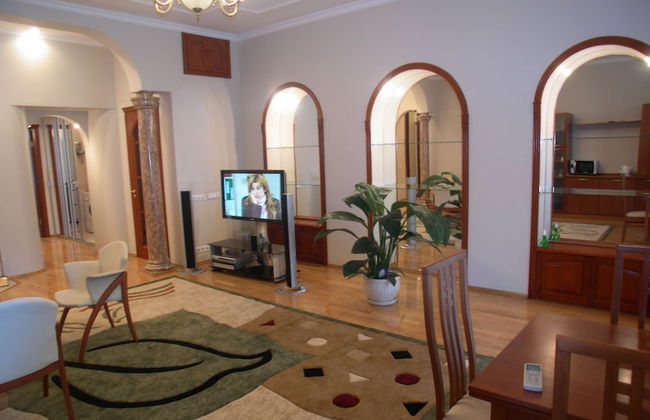 KievRent Apartments - Photo 8