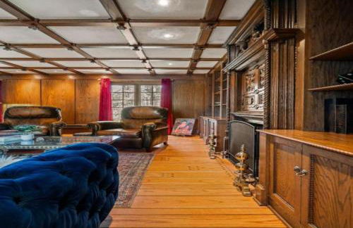 Unique Estate 5 Bedrooms Fire Pit Sleeps 10 - Foto 29