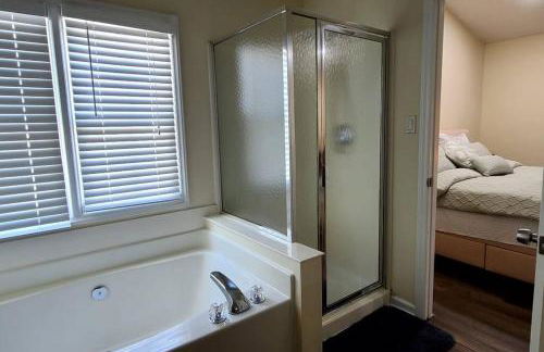 Sweet Home in the heart of Cary Close to NCSU UNC DUKE - Foto 20