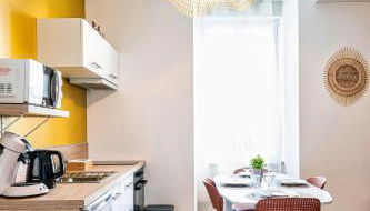 Cocon Marguerite - Appartement cosy - Idéal pro et cyclistes - Foto 4, stove