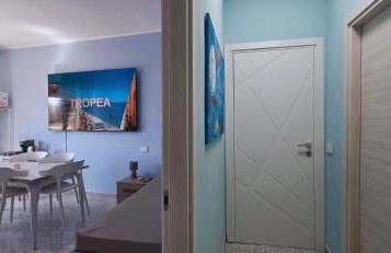 DANIEL SUPERIOR APARTMENTS - Tropea City Center - 250m from the Train Station - Foto 11