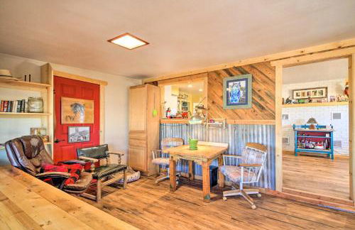 Stunning San Ysidro Homestead with Large Porch! - Foto 15