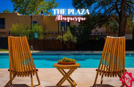 The Plaza - An Irvie Home w Summer Pool - Photo 32
