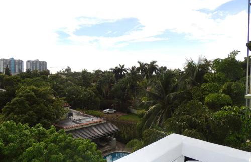 2BR in Heart of SoBe with Parking - Foto 22