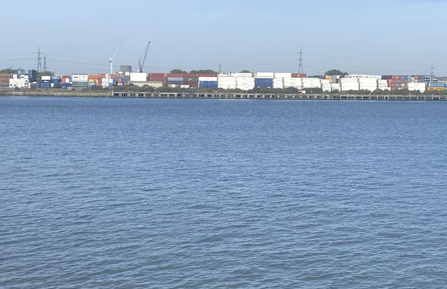 Impeccable 2-bed Apartment in London - Foto 27