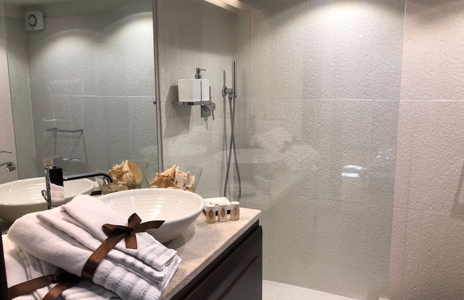 Beautiful Luxury Villa Located in Villasimius Near the Beaches - Photo 24