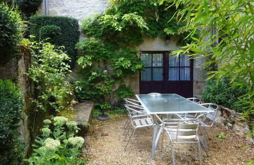 Aile du Château de Busqueilles à Autoire, 3 chambres, 3 SDB, vue parc & calme - Foto 17