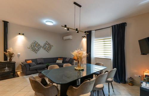 Villa Botanica - Lush Garden and Pool Oasis - Foto 17