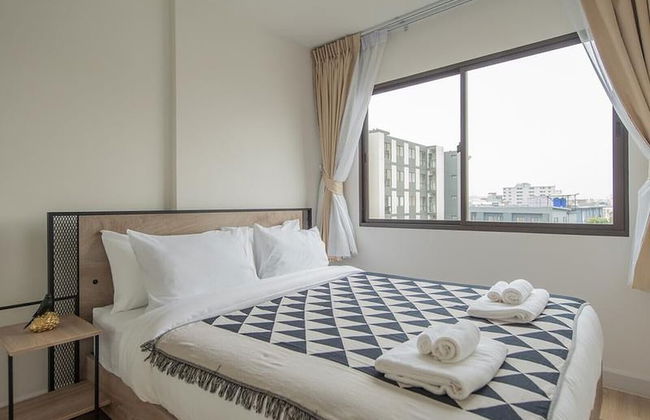 Brand New Luxury 1 Br Near 2mrt 2bts 3 Shopping - Photo 2