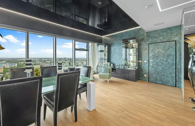 Sky Tower Apartments - Photo 17