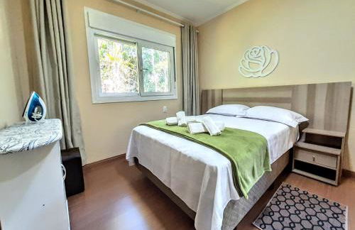 Apartamento Refúgio do Ipê em Gramado - Próximo ao Lago Negro - Photo 15