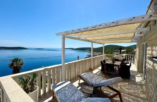 Apartment MORE Island Vis - Photo 3