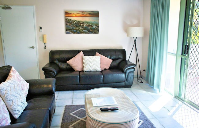 Montana Palms Resort - Photo 21