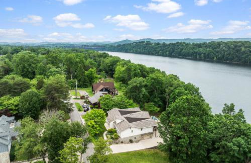 Grande Villa – Lake Cumberland View • Hot Tub • Game Room • Walk to Boat Ramp ➠ 389 - Foto 70